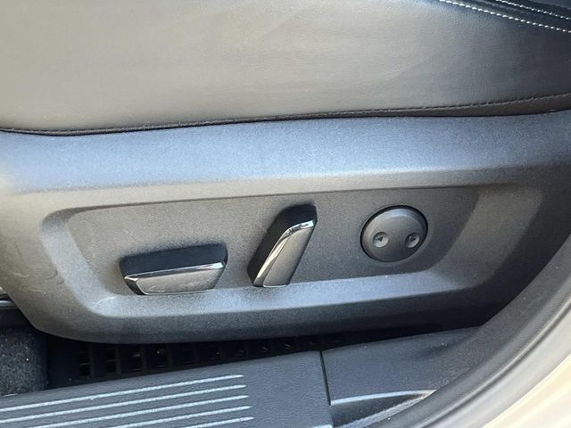 used 2022 Nissan Rogue car, priced at $24,991