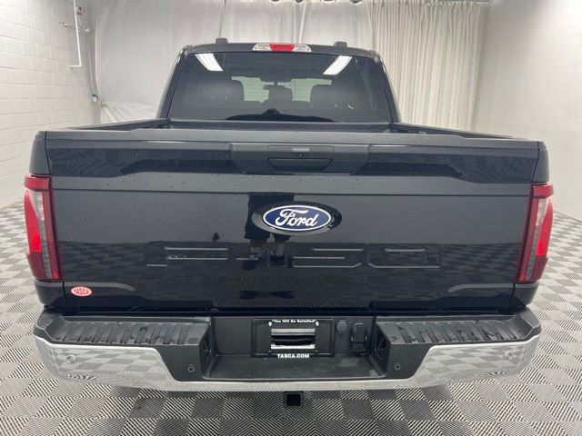 Used 2025 Black Ford XLT image 7