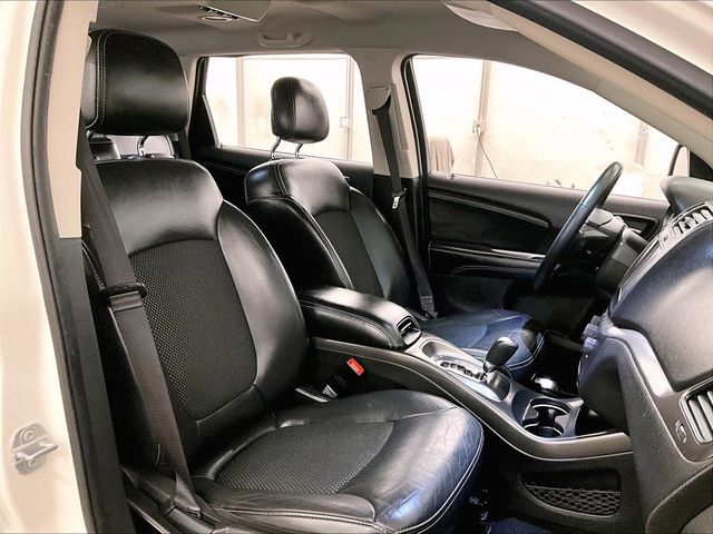 2019 Dodge Journey Crossroad White at Klick Lewis Buick Chevrolet