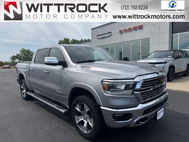  2022 RAM 1500 Laramie Crew Cab 4WD   