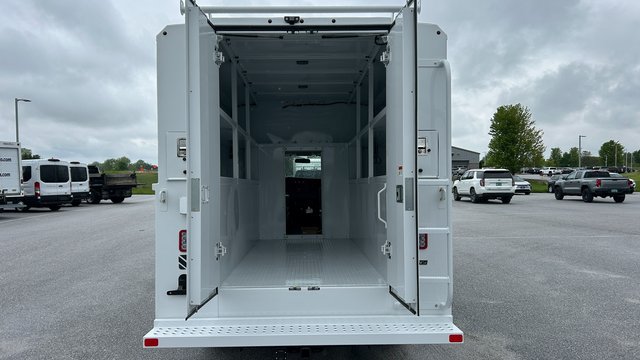New 2025 Chevrolet Express 3500 Coupe
