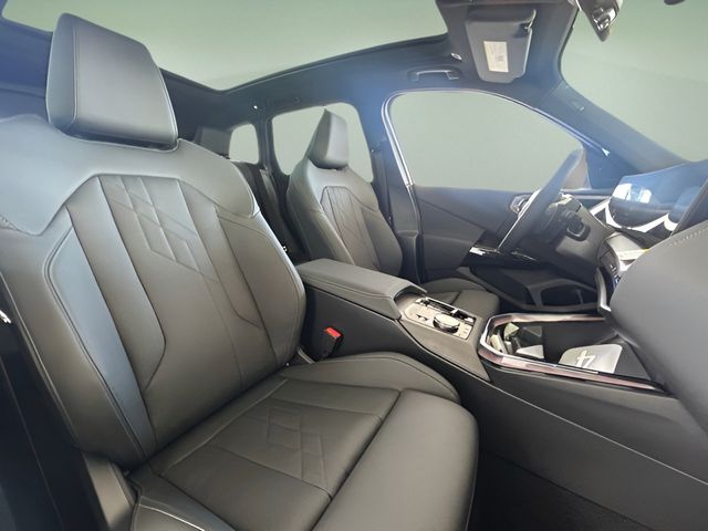 2026 BMW X3 30 - Photo 28