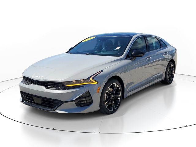 Used 2024 Gray Kia GT-Line image 3