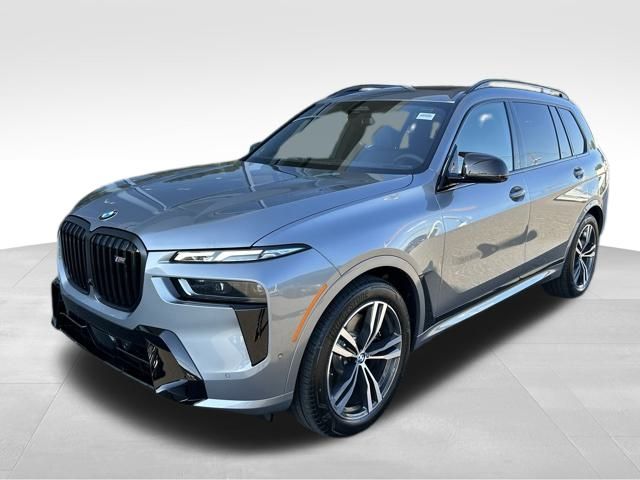 2025 BMW X7 M60i 9