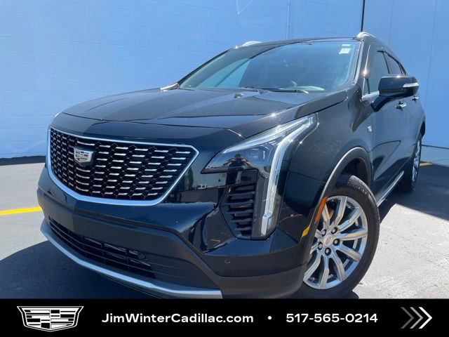  2022 Cadillac XT4 Premium Luxury AWD   