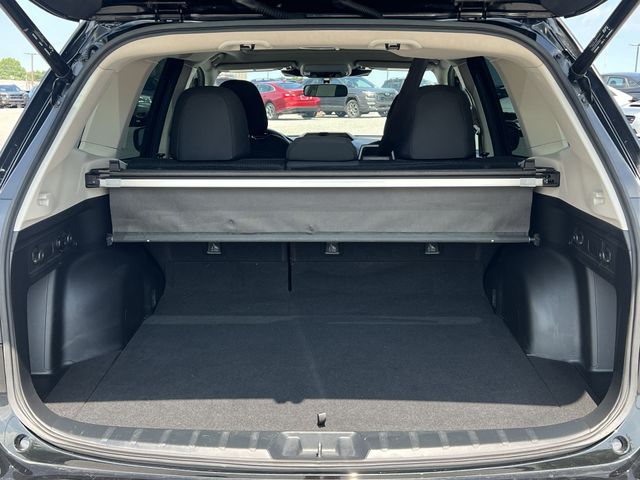 Used 2023 Black Subaru Premium image 39