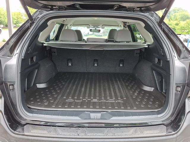 2022 Subaru Outback Premium Black at South Hills Kia