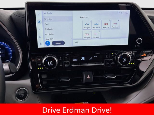 Used 2023 Toyota Highlander SUV