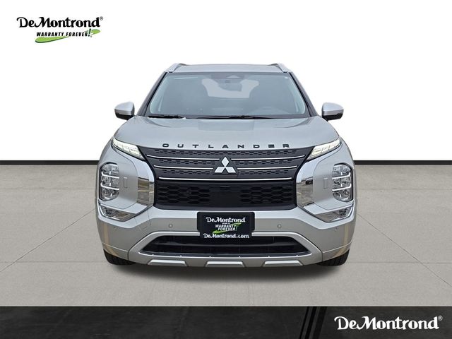 New 2025 Silver Mitsubishi SEL image 2