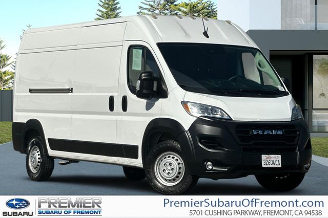 Bright White Clearcoat 2024 RAM ProMaster Van 9-Speed Automatic