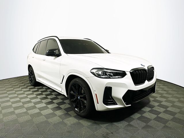 2024 BMW X3 M40i photo