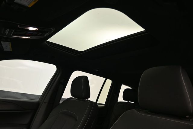 Used 2025 Jeep Grand Cherokee SUV