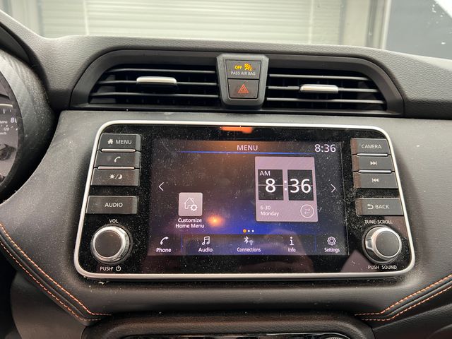2020 Brilliant Silver Metallic Nissan Versa 1.6 SR FWD Sedan