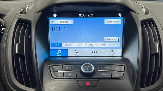 Used 2019 Sea Green Ford SEL image 14