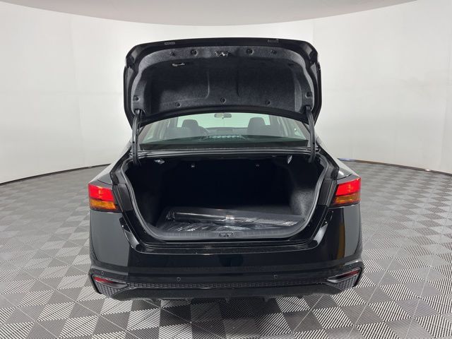 2025 Super Black Clearcoat Nissan Altima 2.5 S FWD Sedan