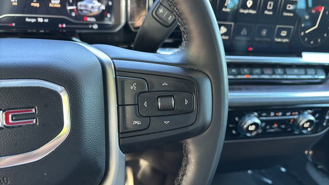 Used 2025 Black GMC SLT image 24