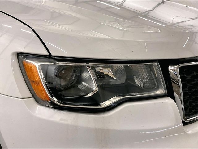 2017 Jeep Grand Cherokee Laredo White at Rochrich Mazda