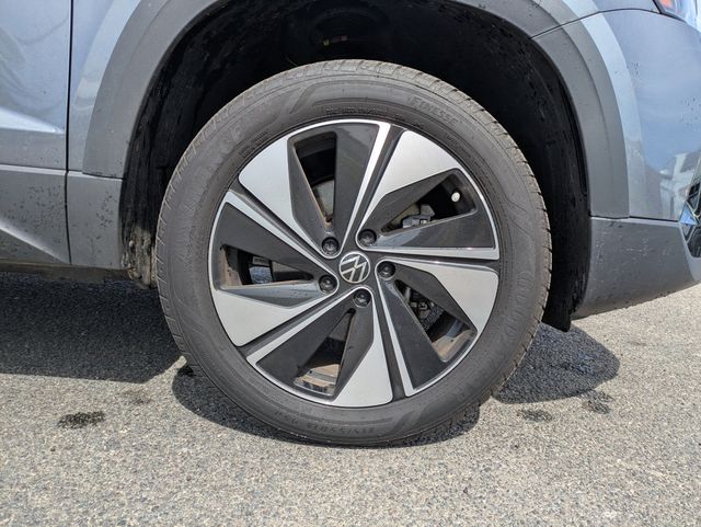 2025 Volkswagen Taos 1.5T SE - 10