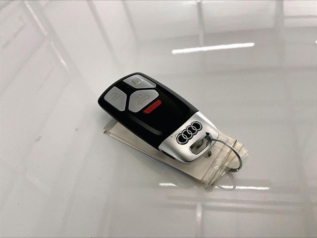 2022 Audi Q5 45 S line Premium White at Sutliff Volkswagen
