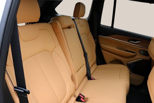 New Car 2025 Jeep Grand Cherokee  Summit For Sale Under $60,000 In Austin, Texas