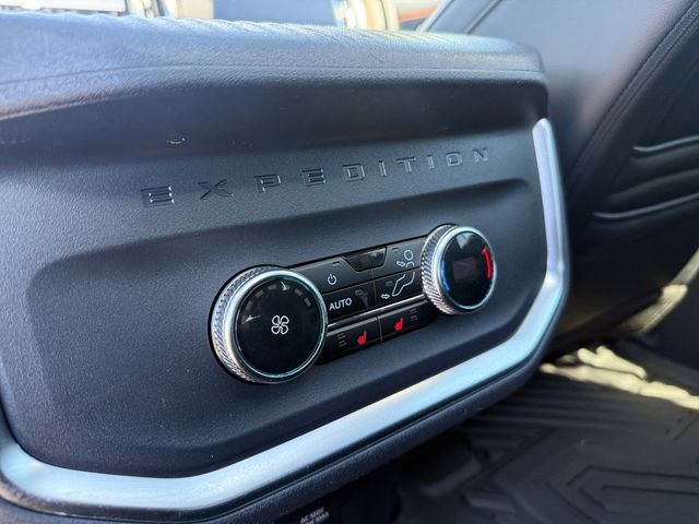 Certified Used 2025 Gray Ford Tremor image 27