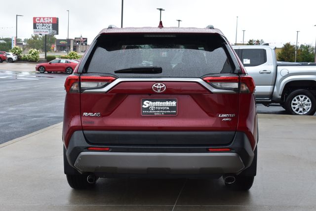 Used 2020 Toyota RAV4 SUV