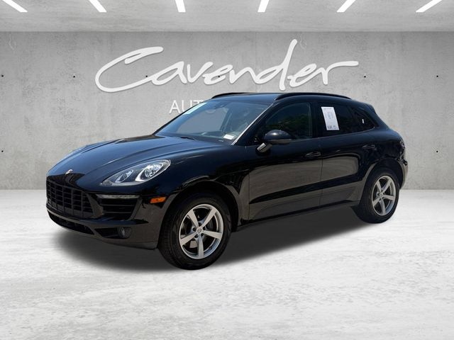 Jet Black Metallic 2018 Porsche Macan SUV / Crossover All-Wheel Drive 7-Speed Automatic