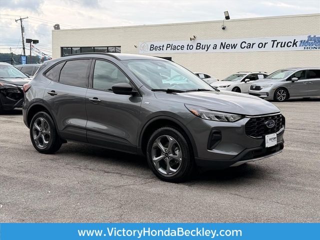 Gray Metallic 2025 Ford Escape SUV / Crossover All-Wheel Drive 8-Speed Automatic