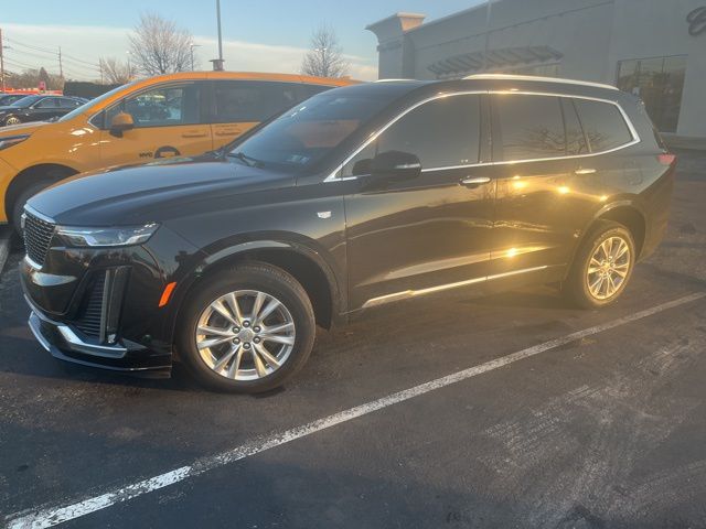 2023 Cadillac XT6 Luxury AWD