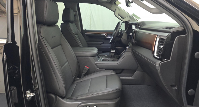 2023 Black GMC Sierra 1500 Denali 4X4 Truck