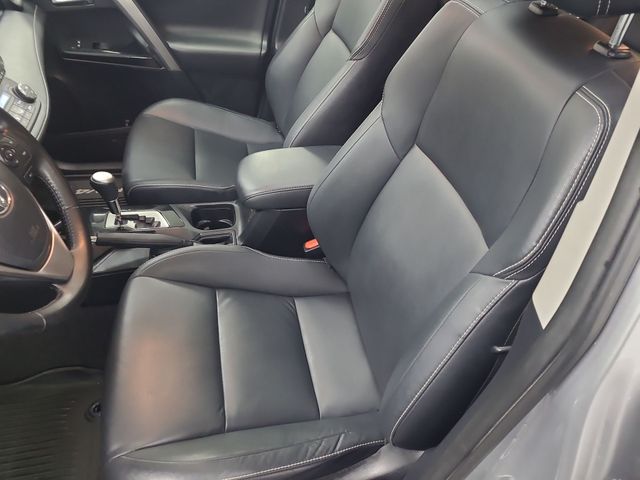 2017 – Toyota – RAV4 Hybrid