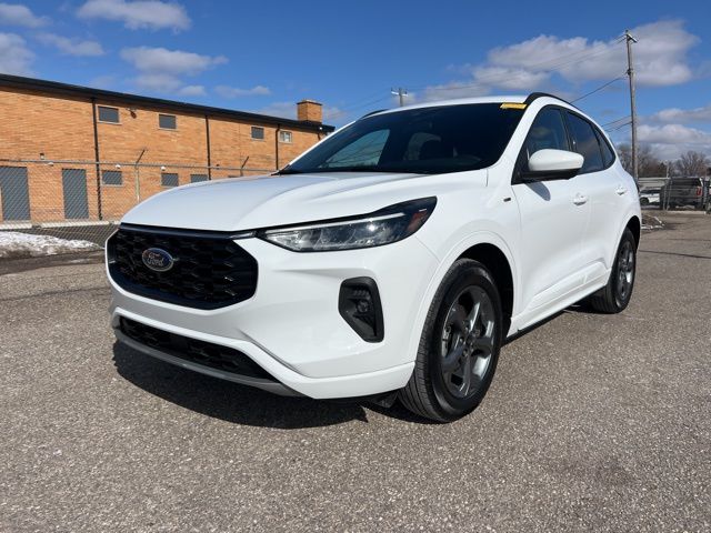 2023 Ford Escape