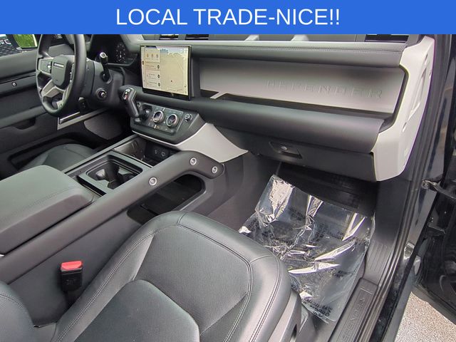 Used 2024  Land Rover S image 38