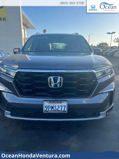 Gray 2025 Honda Pilot SUV / Crossover Front-Wheel Drive Automatic