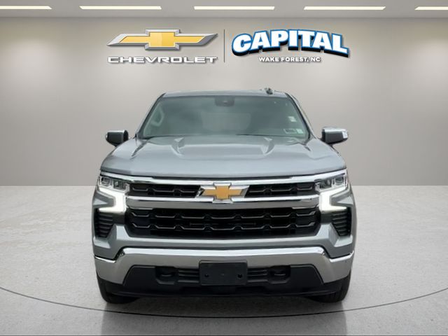 Used 2024 Gray Chevrolet LT image 9