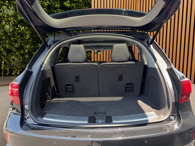 2020 Acura MDX Thumbnail