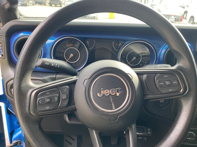 2022 Jeep Wrangler Unlimited Sport 12