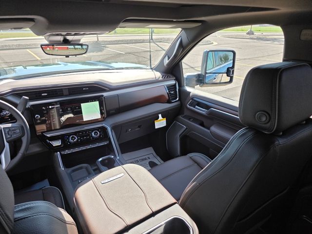 2026 GMC Sierra 3500HD Denali