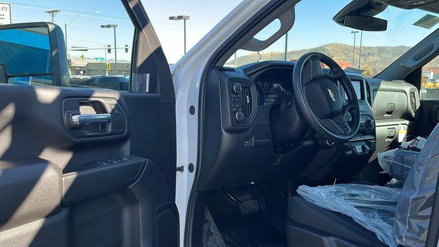 2025 Chevrolet Silverado 3500HD Work Truck 27