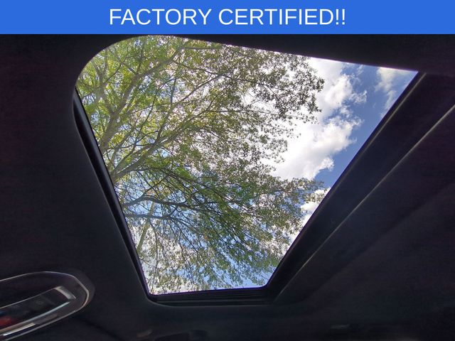 Used 2022 White Jeep Altitude image 18