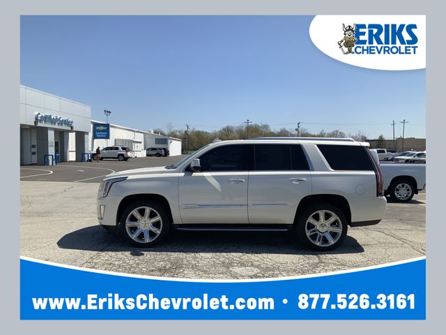 White Diamond Tricoat 2015 Cadillac Escalade Luxury 4WD SUV / Crossover Four-Wheel Drive 8-Speed Automatic