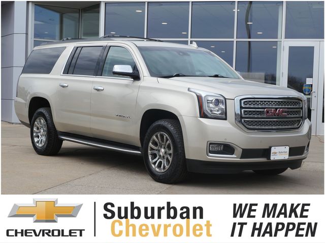 Sparkling Silver Metallic 2017 GMC Yukon XL SLT 4WD SUV / Crossover Four-Wheel Drive 6-Speed Automatic Overdrive