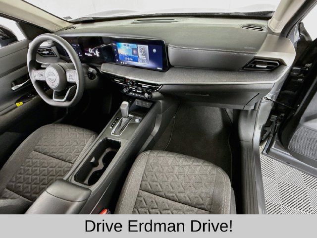 Used 2026 Nissan Kicks SUV