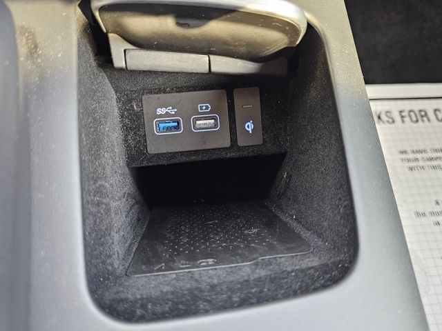 Used 2025 Red Genesis 2.5T image 32