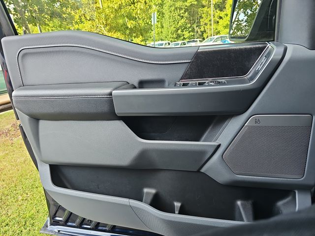 Used 2024 Blue Ford Flash image 25
