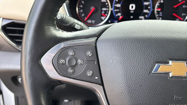 Used 2022 Beige Chevrolet Premier image 21