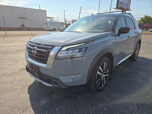 Used 2023 Nissan Pathfinder SUV