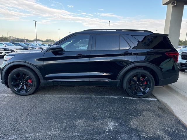 2020 Ford Explorer ST 8