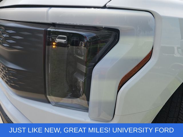 Used 2023 White Ford XLT image 28
