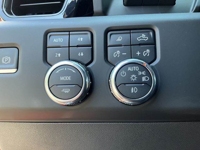 Used 2023 Red GMC AT4 image 29